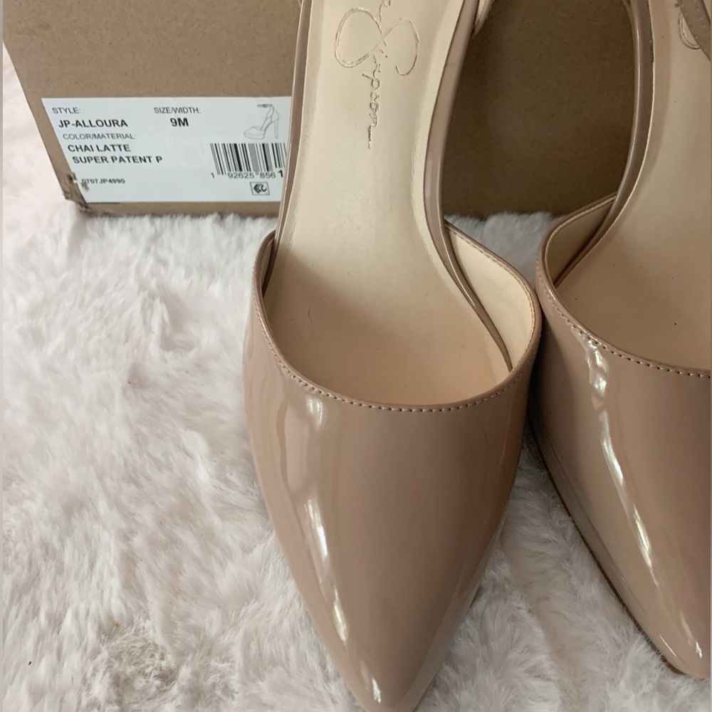 Jessica Simpson Nude Pump - Picture 5 of 7